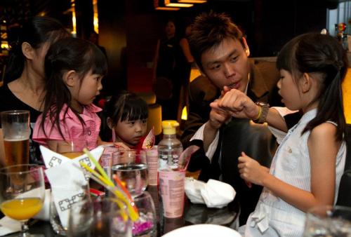 Alexander Yuen Children Magic Singapore